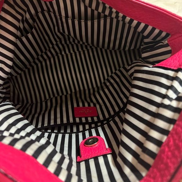 Kate Spade Purse - Picture 4 of 4